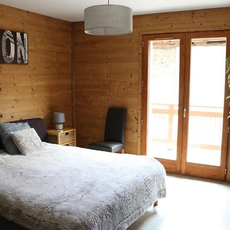 Maison De Village Au Pied Des 3 Vallees Villarlurin Екстериор снимка