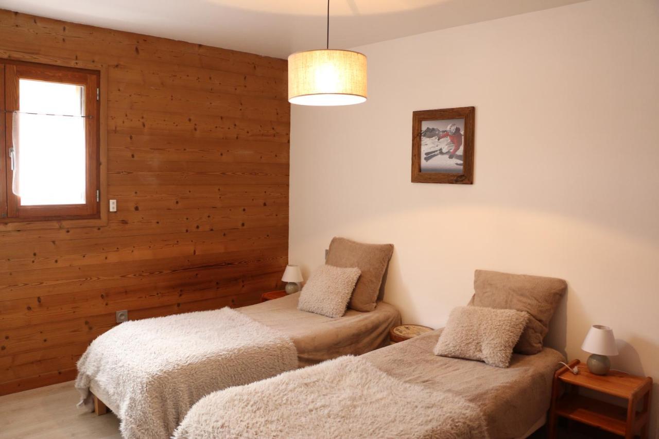Maison De Village Au Pied Des 3 Vallees Villarlurin Екстериор снимка