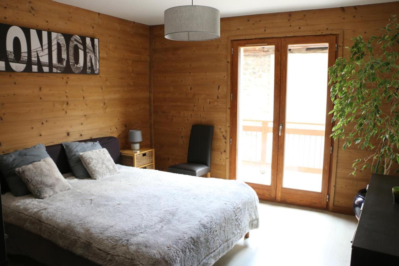 Maison De Village Au Pied Des 3 Vallees Villarlurin Екстериор снимка