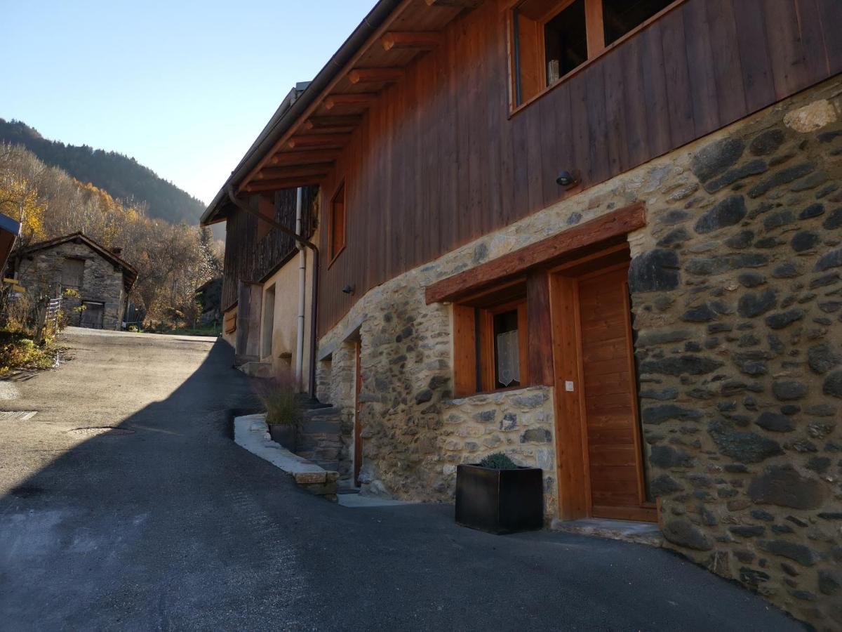 Maison De Village Au Pied Des 3 Vallees Villarlurin Екстериор снимка